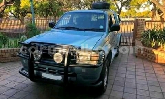 Nunua Ilio tumika Toyota Hilux Kijani Gari ndani ya Beitbridge nchini Matabeleland Kusini