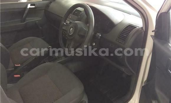 Tenga Tsaru Volkswagen Polo Chena Mota in Beitbridge in Matabeleland South Tenga Tsaru Volkswagen Polo Chena Mota in Beitbridge in Matabeleland South