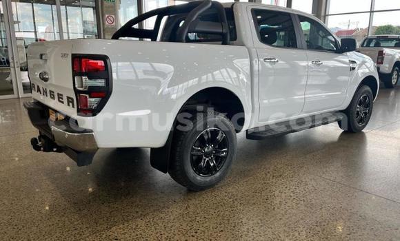 Acheter Occasion Voiture Ford Ranger Blanc à Beitbridge, Matabeleland South Acheter Occasion Voiture Ford Ranger Blanc à Beitbridge, Matabeleland South