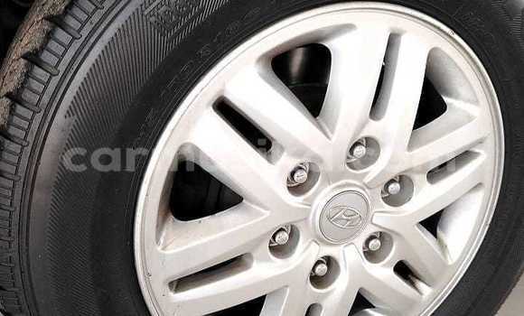 Tenga Tsaru Toyota Hilux Sirivha Mota in Beitbridge in Matabeleland South Tenga Tsaru Toyota Hilux Sirivha Mota in Beitbridge in Matabeleland South