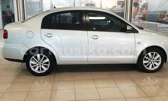 Tenga Tsaru Volkswagen Polo Sirivha Mota in Beitbridge in Matabeleland South