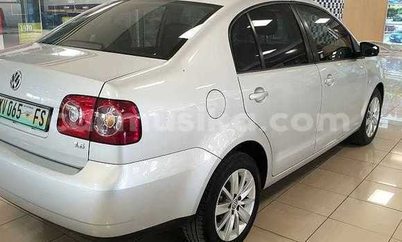 Acheter Occasion Voiture Volkswagen Polo Gris à Beitbridge, Matabeleland South Acheter Occasion Voiture Volkswagen Polo Gris à Beitbridge, Matabeleland South