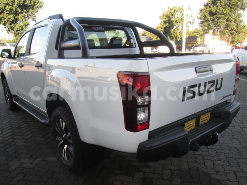 Big with watermark isuzu d max matabeleland south beitbridge 27671