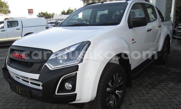 Acheter Occasion Voiture Isuzu D–MAX Blanc à Beitbridge, Matabeleland South Acheter Occasion Voiture Isuzu D–MAX Blanc à Beitbridge, Matabeleland South