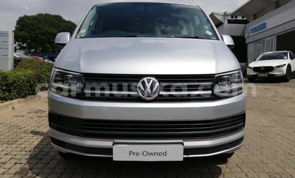 Nunua Ilio tumika Volkswagen Caravelle Fedha Gari ndani ya Beitbridge nchini Matabeleland Kusini Nunua Ilio tumika Volkswagen Caravelle Fedha Gari ndani ya Beitbridge nchini Matabeleland Kusini