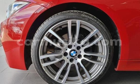 Tenga Tsaru BMW New Class Tsvuku Mota in Beitbridge in Matabeleland South Tenga Tsaru BMW New Class Tsvuku Mota in Beitbridge in Matabeleland South