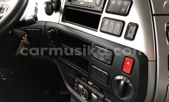 Acheter Occasion Voiture DAF 46 Blanc à Beitbridge, Matabeleland South Acheter Occasion Voiture DAF 46 Blanc à Beitbridge, Matabeleland South