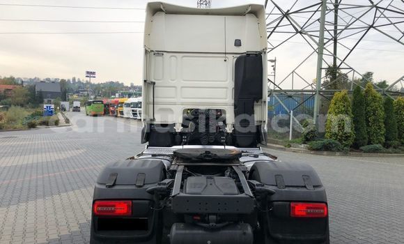 Acheter Occasion Voiture DAF 46 Blanc à Beitbridge, Matabeleland South Acheter Occasion Voiture DAF 46 Blanc à Beitbridge, Matabeleland South