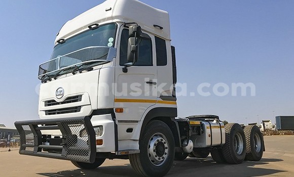 Buy Used DAF CF White Truck in Beitbridge in Matabeleland South Buy Used DAF CF White Truck in Beitbridge in Matabeleland South