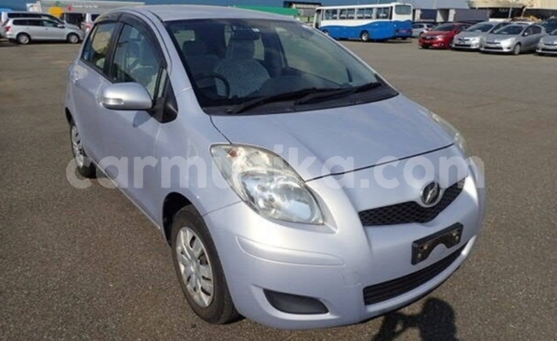 Big with watermark toyota vitz matabeleland south beitbridge 27724