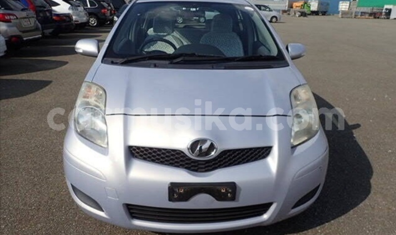 Big with watermark toyota vitz matabeleland south beitbridge 27724