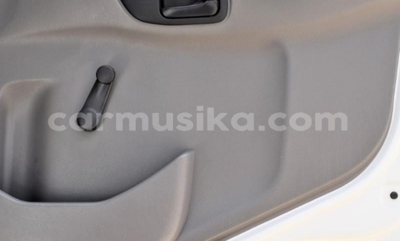 Acheter Occasion Utilitaire Nissan UD Blanc à Beitbridge, Matabeleland South Acheter Occasion Utilitaire Nissan UD Blanc à Beitbridge, Matabeleland South