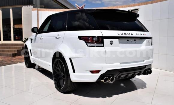 Tenga Tsaru Land Rover Range Rover Sport Chena Mota in Beitbridge in Matabeleland South