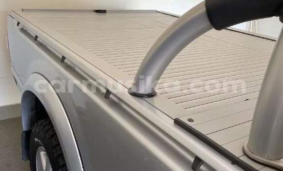 Acheter Occasion Voiture Isuzu KB Gris à Beitbridge, Matabeleland South Acheter Occasion Voiture Isuzu KB Gris à Beitbridge, Matabeleland South