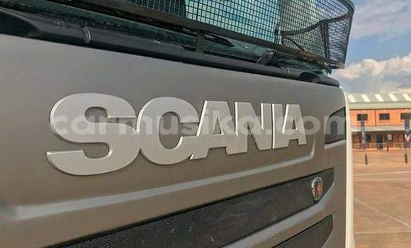 Acheter Occasion Utilitaire Scania Irizar Blanc à Beitbridge, Matabeleland South Acheter Occasion Utilitaire Scania Irizar Blanc à Beitbridge, Matabeleland South