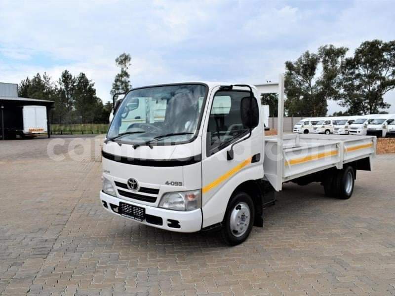 Big with watermark toyota dyna matabeleland south beitbridge 27770