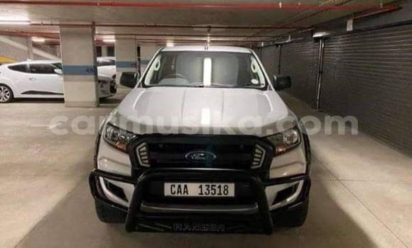 Tenga Tsaru Ford Ranger Sirivha Mota in Beitbridge in Matabeleland South