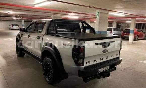 Acheter Occasion Voiture Ford Ranger Gris à Beitbridge, Matabeleland South Acheter Occasion Voiture Ford Ranger Gris à Beitbridge, Matabeleland South