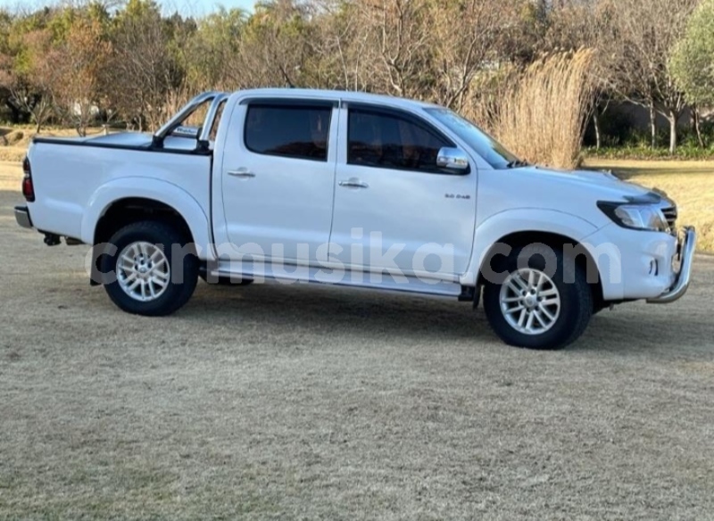 Big with watermark toyota hilux matabeleland south beitbridge 27786