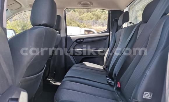 Acheter Occasion Voiture Isuzu KB Blanc à Beitbridge, Matabeleland South Acheter Occasion Voiture Isuzu KB Blanc à Beitbridge, Matabeleland South