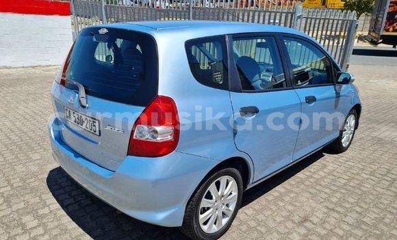 Nunua Ilio tumika Honda Jazz Bluu Gari ndani ya Beitbridge nchini Matabeleland Kusini Nunua Ilio tumika Honda Jazz Bluu Gari ndani ya Beitbridge nchini Matabeleland Kusini