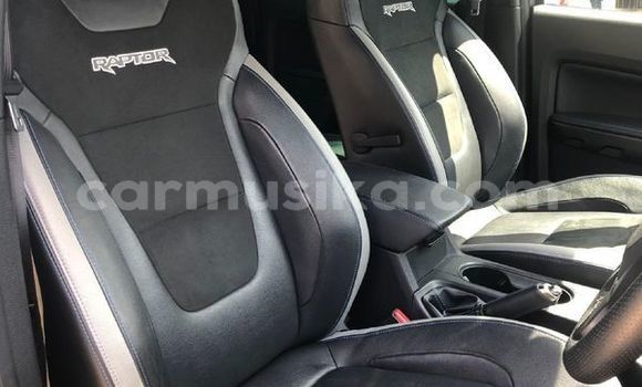 Nunua Ilio tumika Ford Ranger Fedha Gari ndani ya Belvedere nchini Harare Nunua Ilio tumika Ford Ranger Fedha Gari ndani ya Belvedere nchini Harare