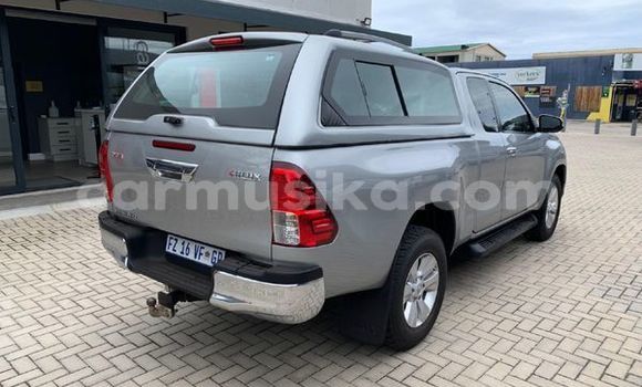 Nunua Ilio tumika Toyota Hilux Fedha Gari ndani ya Bulawayo nchini Bulawayo Nunua Ilio tumika Toyota Hilux Fedha Gari ndani ya Bulawayo nchini Bulawayo