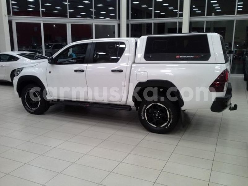 Big with watermark toyota hilux matabeleland south beitbridge 27807