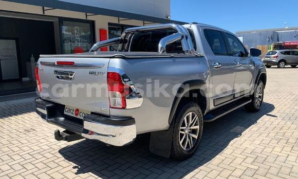 Buy Used Toyota Hilux Silver Car in Beitbridge in Matabeleland South Buy Used Toyota Hilux Silver Car in Beitbridge in Matabeleland South