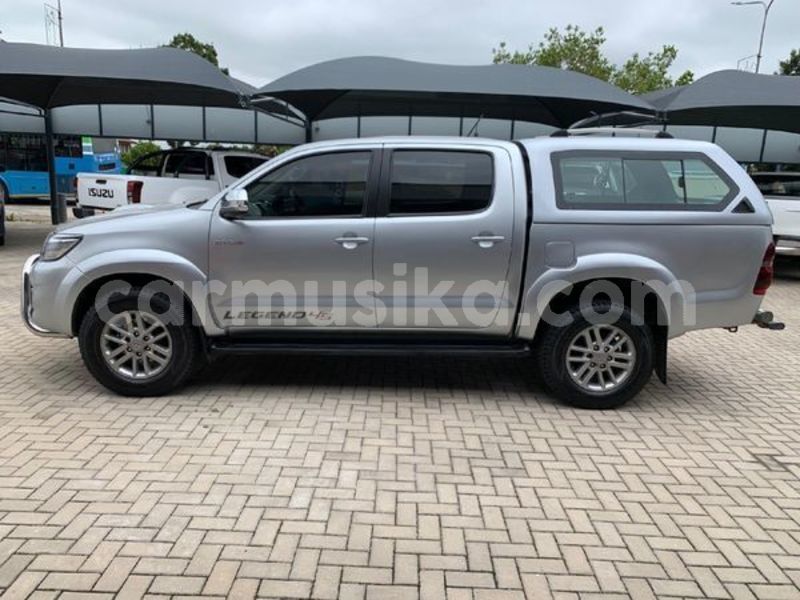 Big with watermark toyota hilux matabeleland south beitbridge 27810