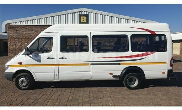 Acheter Occasion Voiture Mercedes‒Benz S–Class Blanc à Beitbridge, Matabeleland South Acheter Occasion Voiture Mercedes‒Benz S–Class Blanc à Beitbridge, Matabeleland South