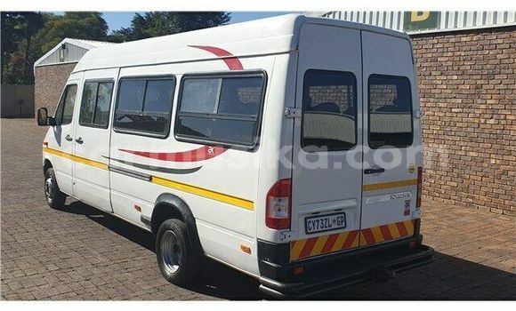Acheter Occasion Voiture Mercedes‒Benz S–Class Blanc à Beitbridge, Matabeleland South Acheter Occasion Voiture Mercedes‒Benz S–Class Blanc à Beitbridge, Matabeleland South