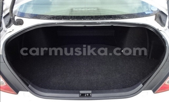 Tenga Tsaru Toyota Mark X Chena Mota in Beitbridge in Matabeleland South Tenga Tsaru Toyota Mark X Chena Mota in Beitbridge in Matabeleland South