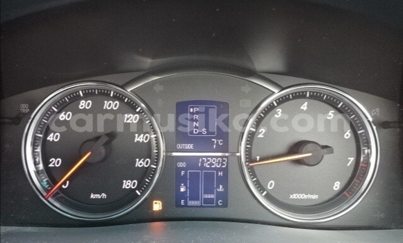 Tenga Tsaru Toyota Mark X Chena Mota in Beitbridge in Matabeleland South Tenga Tsaru Toyota Mark X Chena Mota in Beitbridge in Matabeleland South