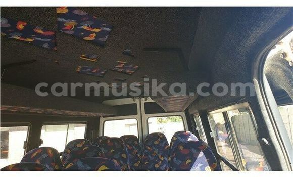 Acheter Occasion Voiture Mercedes‒Benz S–Class Blanc à Beitbridge, Matabeleland South Acheter Occasion Voiture Mercedes‒Benz S–Class Blanc à Beitbridge, Matabeleland South