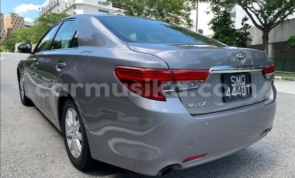 Tenga Tsaru Toyota Mark X Sirivha Mota in Beitbridge in Matabeleland South Tenga Tsaru Toyota Mark X Sirivha Mota in Beitbridge in Matabeleland South