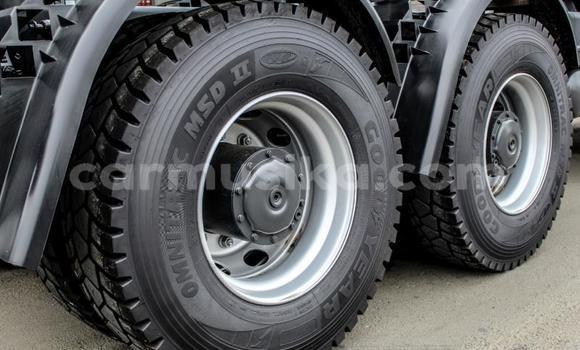 Nunua Ilio tumika Mercedes‒Benz Arocs Nyeupe Lori ndani ya Mlima Pleasant nchini Harare Nunua Ilio tumika Mercedes‒Benz Arocs Nyeupe Lori ndani ya Mlima Pleasant nchini Harare