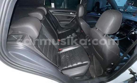 Acheter Occasion Voiture Volkswagen Polo GTI Blanc à Beitbridge, Matabeleland South Acheter Occasion Voiture Volkswagen Polo GTI Blanc à Beitbridge, Matabeleland South