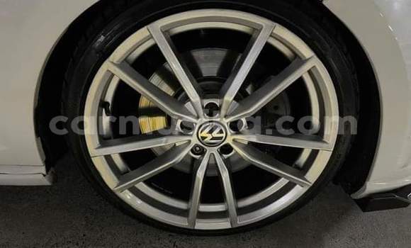 Acheter Occasion Voiture Volkswagen Polo GTI Blanc à Beitbridge, Matabeleland South Acheter Occasion Voiture Volkswagen Polo GTI Blanc à Beitbridge, Matabeleland South