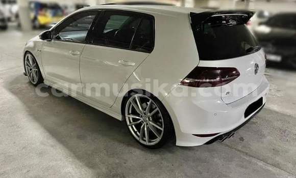 Acheter Occasion Voiture Volkswagen Polo GTI Blanc à Beitbridge, Matabeleland South Acheter Occasion Voiture Volkswagen Polo GTI Blanc à Beitbridge, Matabeleland South