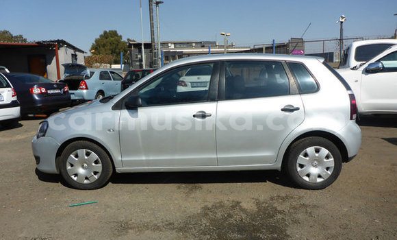 Tenga Tsaru Volkswagen Polo Sirivha Mota in Beitbridge in Matabeleland South Tenga Tsaru Volkswagen Polo Sirivha Mota in Beitbridge in Matabeleland South