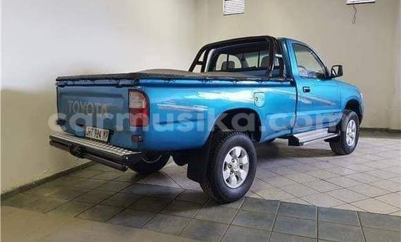 Tenga Tsaru Toyota Hilux Bhuruu Mota in Beitbridge in Matabeleland South Tenga Tsaru Toyota Hilux Bhuruu Mota in Beitbridge in Matabeleland South