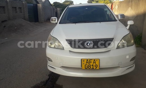 Acheter Occasion Voiture Lexus RX 300 Blanc à Chitungwiza, Harare Acheter Occasion Voiture Lexus RX 300 Blanc à Chitungwiza, Harare