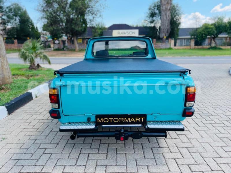 Big with watermark nissan pickup matabeleland south beitbridge 27840