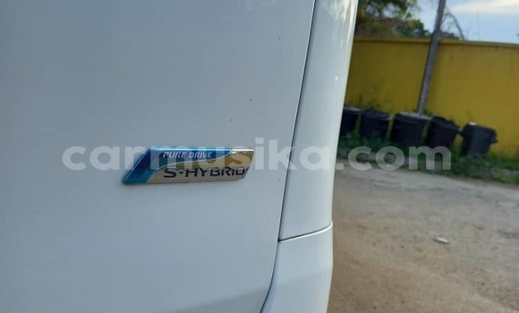 Tenga Tsaru Nissan Serena Chena Mota in Harare in Harare Tenga Tsaru Nissan Serena Chena Mota in Harare in Harare