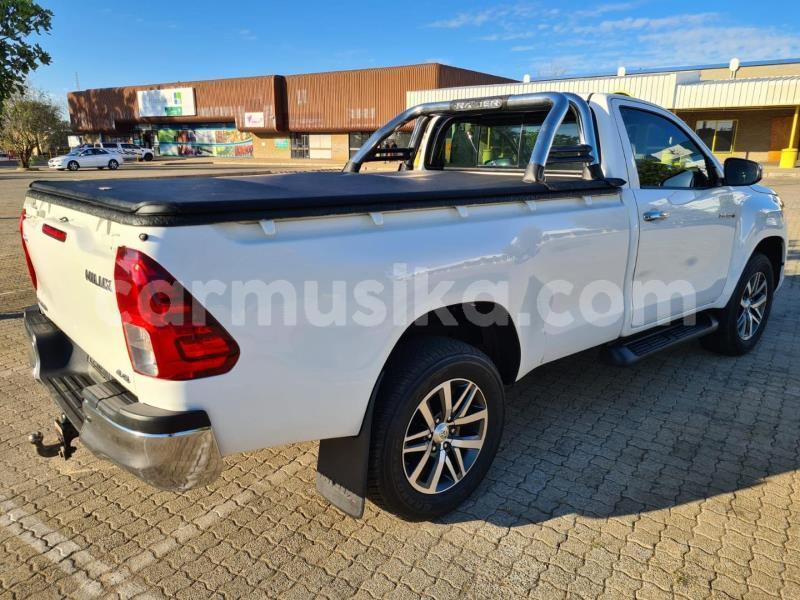 Big with watermark toyota hilux matabeleland south beitbridge 27843