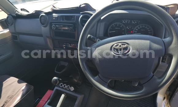 Buy Used Toyota Land Cruiser Other Car in Beitbridge in Matabeleland South Buy Used Toyota Land Cruiser Other Car in Beitbridge in Matabeleland South