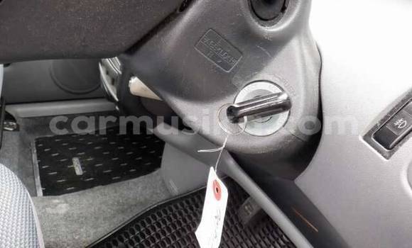 Tenga Tsaru Toyota FunCargo Sirivha Mota in Beitbridge in Matabeleland South Tenga Tsaru Toyota FunCargo Sirivha Mota in Beitbridge in Matabeleland South