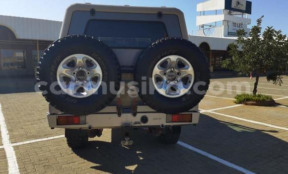 Acheter Occasion Voiture Toyota Land Cruiser Autre à Beitbridge, Matabeleland South Acheter Occasion Voiture Toyota Land Cruiser Autre à Beitbridge, Matabeleland South