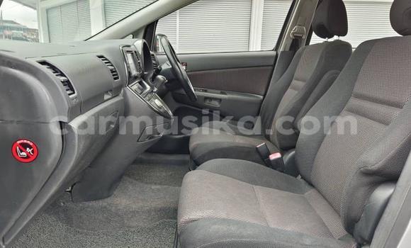 Buy Used Toyota Wish Black Car in Beitbridge in Matabeleland South Buy Used Toyota Wish Black Car in Beitbridge in Matabeleland South